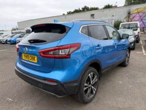2019 Nissan Qashqai 1.5 Dci N-Connecta SUV 5dr Diesel Manual Euro 6 (s/s) (115 Ps) in Blue — image 5