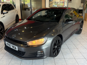 2017 Volkswagen Scirocco 2.0 Tdi Gt Black Edition in Grey — image 4
