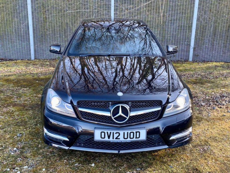 2012 Mercedes-Benz C Class 2.1 C220 Cdi Blueefficiency Amg Sport in Black — image 1