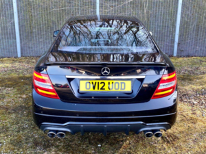 2012 Mercedes-Benz C Class 2.1 C220 Cdi Blueefficiency Amg Sport in Black — image 2