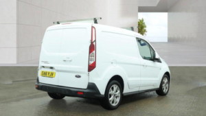 2016 Ford Transit Connect 1.6 Tdci 200 Limited L1 H1 5dr in White — image 4