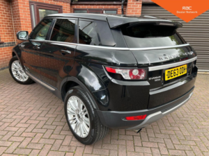 2013 Land Rover Range Rover Evoque 2.2 Sd4 Prestige Auto 4WD Euro 5 (s/s) 5dr in Black — image 3