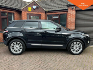 2013 Land Rover Range Rover Evoque 2.2 Sd4 Prestige Auto 4WD Euro 5 (s/s) 5dr in Black — image 6