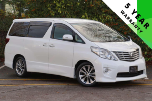2011 Toyota Alphard 2.4 S 5dr 7 Seats in White — image 1