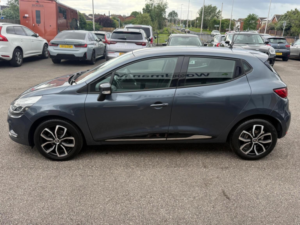 2019 Renault Clio 1.5 Dci Play Euro 6 (s/s) 5dr in Grey — image 4