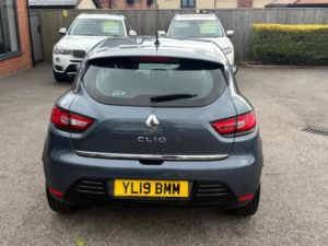 2019 Renault Clio 1.5 Dci Play Euro 6 (s/s) 5dr in Grey — image 6
