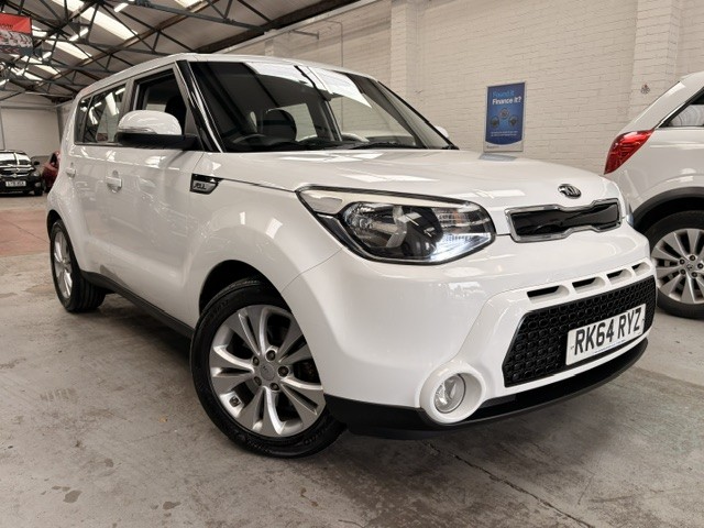 2014 Kia Soul 1.6 Crdi Connect Plus in White — image 1