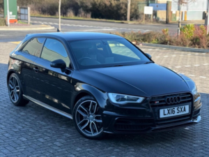 2016 Audi S3 2.0 Tfsi S Tronic Quattro Euro 6 (s/s) 3dr (nav) in Black — image 5