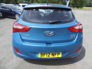 2012 Hyundai I30 1.6 Crdi Active Auto Euro 5 5dr in Blue — image 6