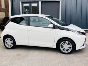 2015 Toyota Aygo 1.0 Vvt-I X-Pression in White — image 2
