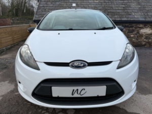 2011 Ford Fiesta 1.4 Fiesta Base Tdci 3dr in White — image 5