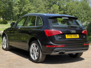 2011 Audi Q5 2.0 Tdi S Line in Black — image 3