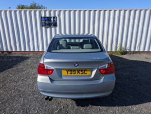 2005 BMW 3 Series 2.5 325i Se Saloon in White — image 2