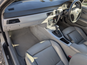 2005 BMW 3 Series 2.5 325i Se Saloon in White — image 6