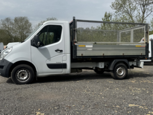 2019 Renault Master 2.3 Tipper Single Cab Rwd Ml35 Dci 130 Business My1 in White — image 6
