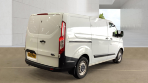 2022 Ford Transit Custom 2.0 320 Ecoblue Leader Panel Van 5dr Diesel Manual L1 H1 Euro 6 105 Ps in White — image 5
