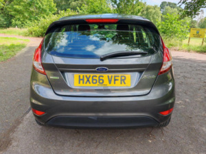 2016 Ford Fiesta 1.0t Ecoboost Zetec Euro 6 (s/s) 5dr in Grey — image 5