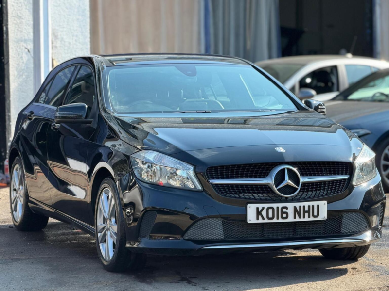 2016 Mercedes-Benz A Class 1.6 A180 Sport 7g-Dct Euro 6 (s/s) 5dr in Black — image 1