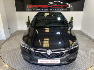 2017 Vauxhall Astra 1.4 I Turbo Sri Nav in Black — image 2