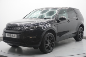 2019 Land Rover Discovery Sport 2.0 Td4 Hse Auto 4WD Euro 6 (s/s) 5dr in Black — image 3