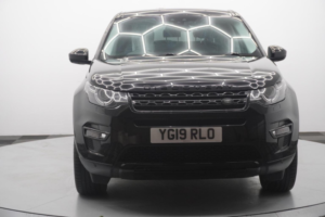 2019 Land Rover Discovery Sport 2.0 Td4 Hse Auto 4WD Euro 6 (s/s) 5dr in Black — image 5