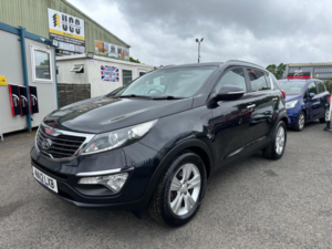 2012 Kia Sportage 1.7 Crdi Ecodynamics 2 2WD Euro 5 (s/s) 5dr in Black — image 5