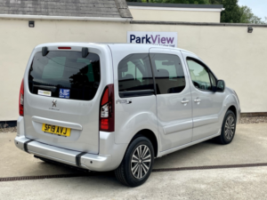 2019 Peugeot Partner Tepee 1.6 Bluehdie Active Automatic Horizon – Allied Mobility Conversion Wheelchair Adapted 2019 in Silver — image 6