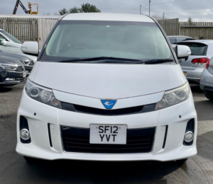 2025 Toyota Estima 2.4l Petrol Hybrid Xr50 AWD Eur5 in White — image 5