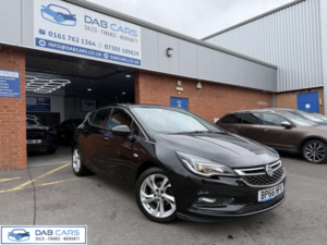 2016 Vauxhall Astra 1.4 Astra Sri 5dr in Black — image 6