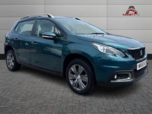 2018 Peugeot 2008 1.5 Bluehdi Active in Green — image 6