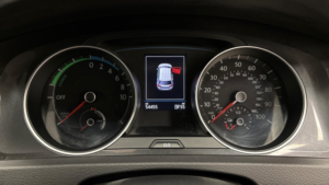 2018 Volkswagen E-Golf 35.8kwh E-Golf in Grey — image 5