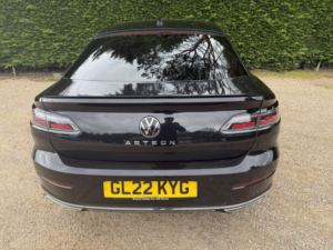 2022 Volkswagen Arteon 2.0 Tdi R-Line in Black — image 5