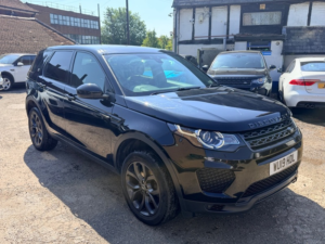 2019 Land Rover Discovery Sport Td4 Landmark in Black — image 6