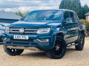 2019 Volkswagen Amarok 3.0 Tdi V6 Aventura Auto 4motion Euro 6 (s/s) 4dr in Green — image 3