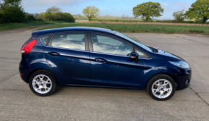 2012 Ford Fiesta 1.25 Zetec in Blue — image 3