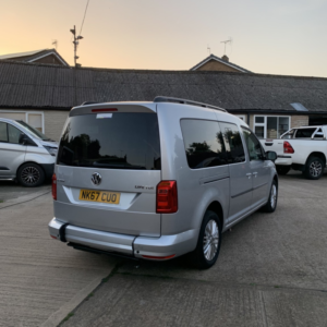 2017 Volkswagen Caddy Maxi Life 2.0 Tdi Automatc in Silver — image 6