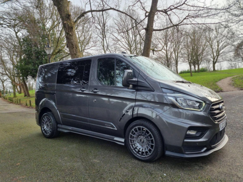 2022 Ford Transit Custom 2.0 320 Ecoblue Ms-Rt Crew Van Auto L1 H1 Euro 6 (s/s) 5dr in Grey — image 1