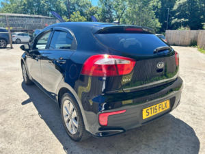 2015 Kia Rio 1.25 Sr7 Euro 6 5dr in Black — image 4