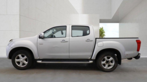 2015 Isuzu D-Max 2.5 Td Yukon 4x4 4dr in Silver — image 6