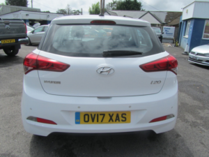 2017 Hyundai I20 1.2 I20 Se 1.2 84ps My16 in White — image 5