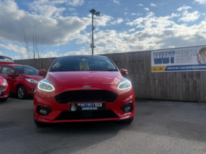 2019 Ford Fiesta 1.0t Ecoboost St-Line Euro 6 (s/s) 3dr in Red — image 2