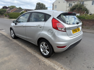 2016 Ford Fiesta 1.3 Zetec in Silver — image 4