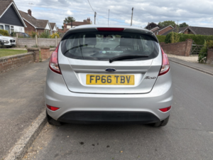 2016 Ford Fiesta 1.3 Zetec in Silver — image 5