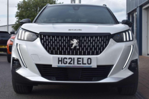 2021 Peugeot 2008 1.2 Puretech Gt Premium Euro 6 (s/s) 5dr in White — image 6