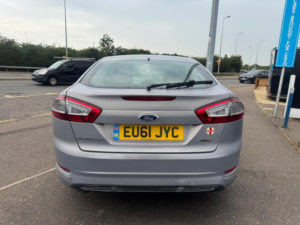 2011 Ford Mondeo 2.0 Tdci Zetec Euro 5 5dr in Other — image 4