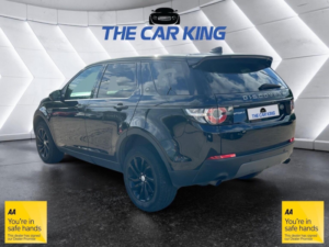 2017 Land Rover Discovery Sport 2.0 Td4 Se Tech Auto 4WD Euro 6 (s/s) 5dr in Black — image 4