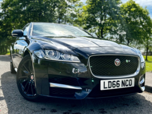 2016 Jaguar Xf 2.0 D R-Sport in Black — image 5