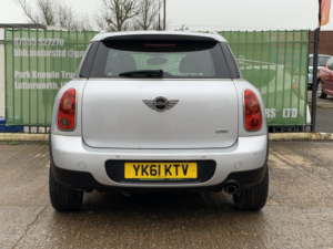 2011 MINI Countryman 1.6 One Countryman in Silver — image 5