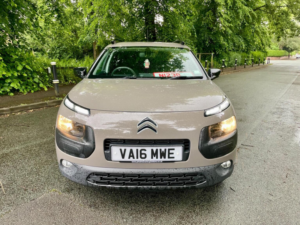 2016 Citroen C4 Cactus 1.6 Bluehdi Flair Euro 6 5dr in Grey — image 2