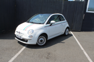 2013 Fiat 500 1.2 Lounge in White — image 3
